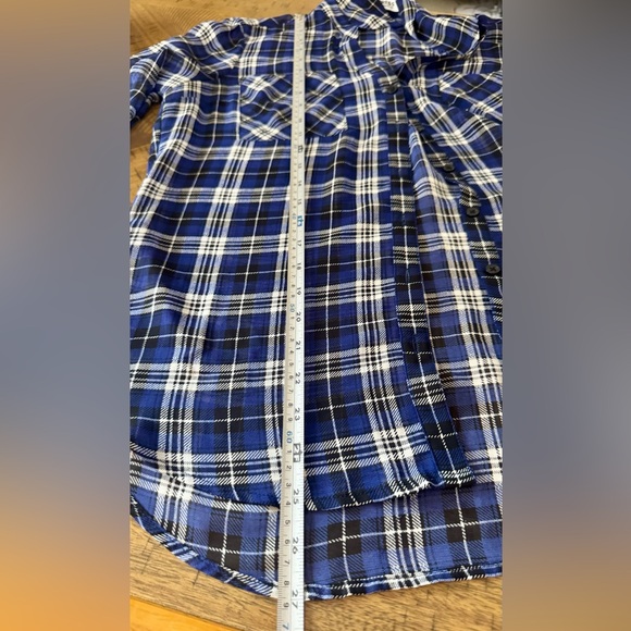 ▪️  Express Plaid, Sheer, Portofino Button-Down Blouse - size Medium - Picture 11 of 15